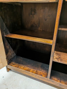 Kunnostettu vanha peilipiironki 