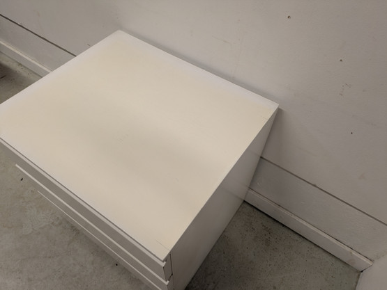 Artek iso lipasto