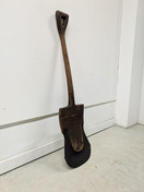 Entisöity antiikki lapio 