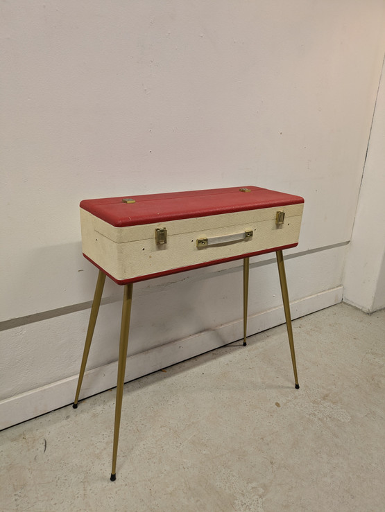 Vintage sähköharmoni