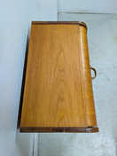 Vintage levysoitinkaappi