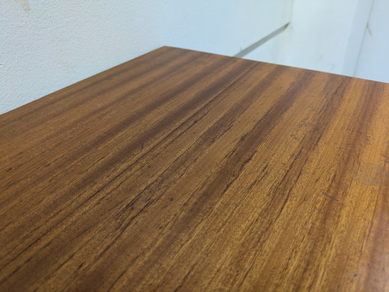 Teak lipasto / yöpöytä 60-luku