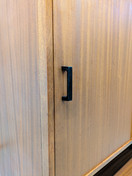 Teak liukuovikaappi / tv-kaappi 60-luku