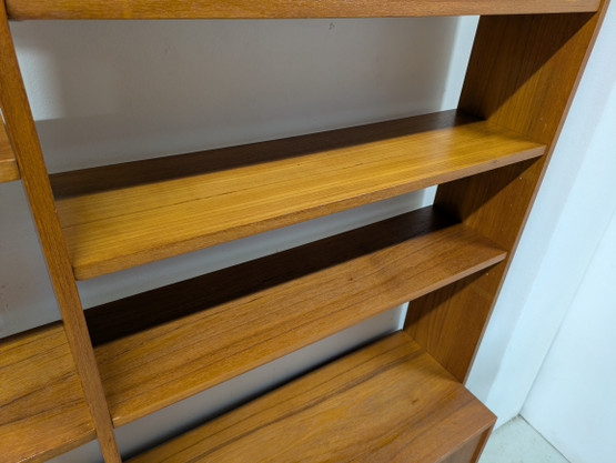Teak kirjahylly 60-luku 