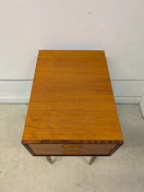 Teak lipasto / yöpöytä 60-luku