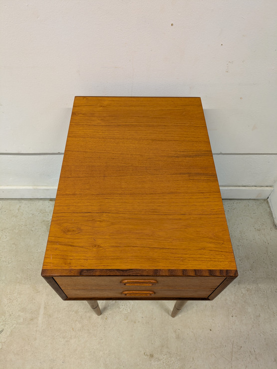 Teak lipasto / yöpöytä 60-luku