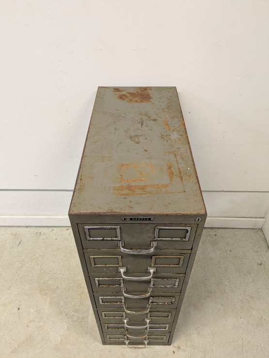 Upea metallinen vintage Kardex arkistokaappi 