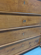 Entisöity antiikki lipasto 