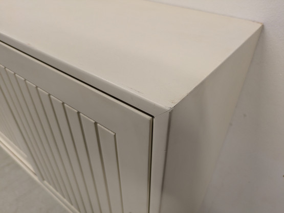 Retro liukuovikaappi 