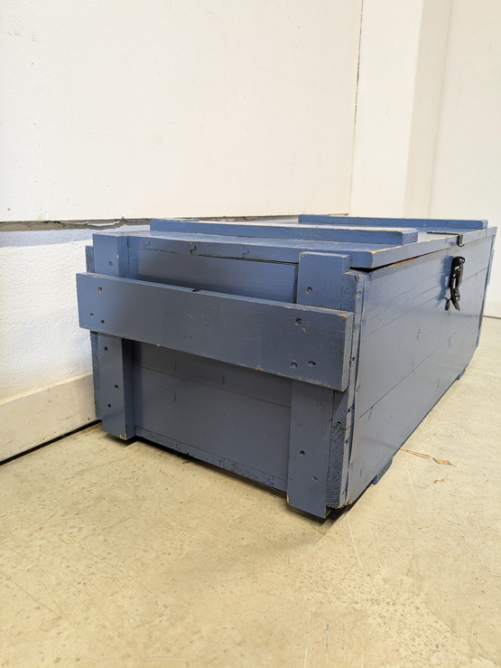 Vanha puinen arkku / laatikko 