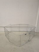 Koiran metallinen aitaus