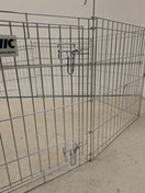 Koiran metallinen aitaus