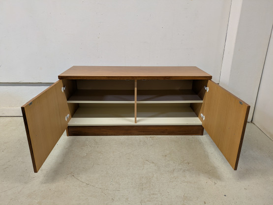 Retro senkki / kaappi