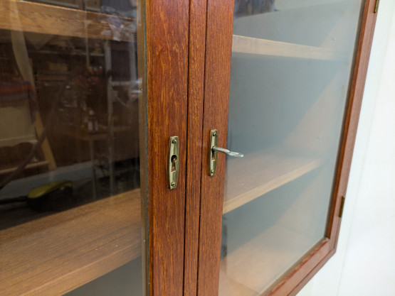 Teak vitriini 60-luku