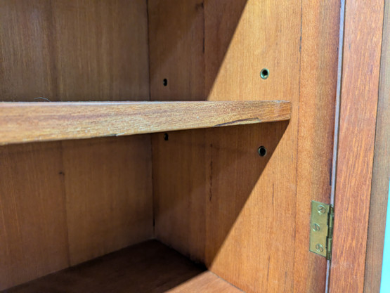 Teak vitriini 60-luku