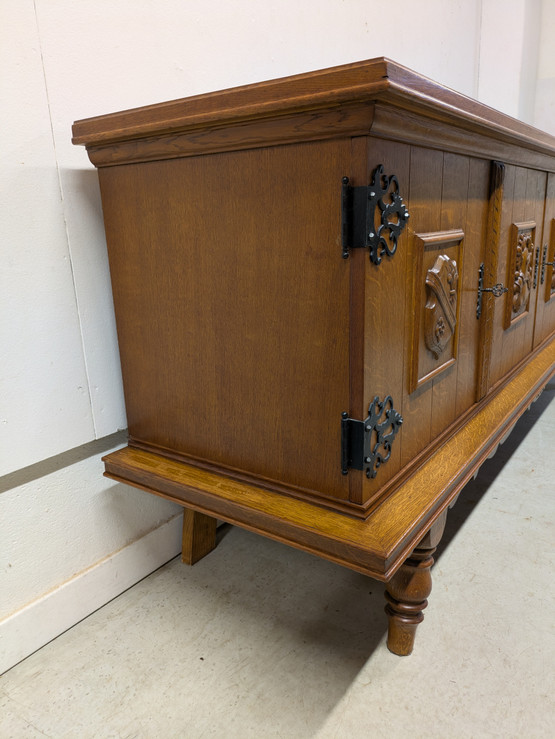 Mahtava vanha senkki 242 cm