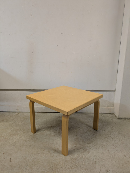 Artek sohvapöytä, Alvar Aalto 