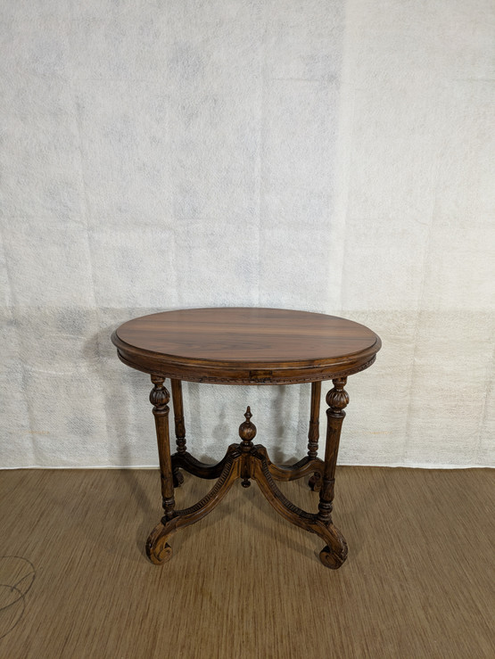 Antiikki kahvipöytå