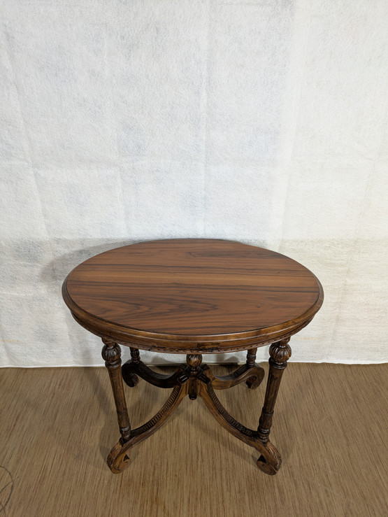 Antiikki kahvipöytå