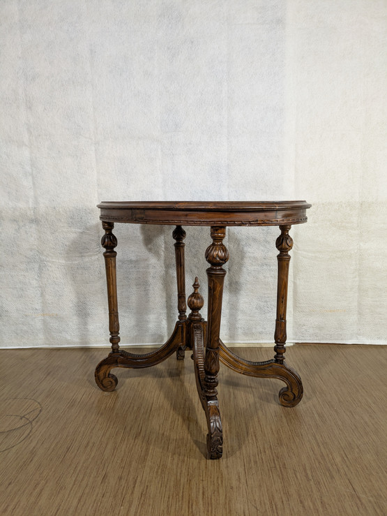 Antiikki kahvipöytå