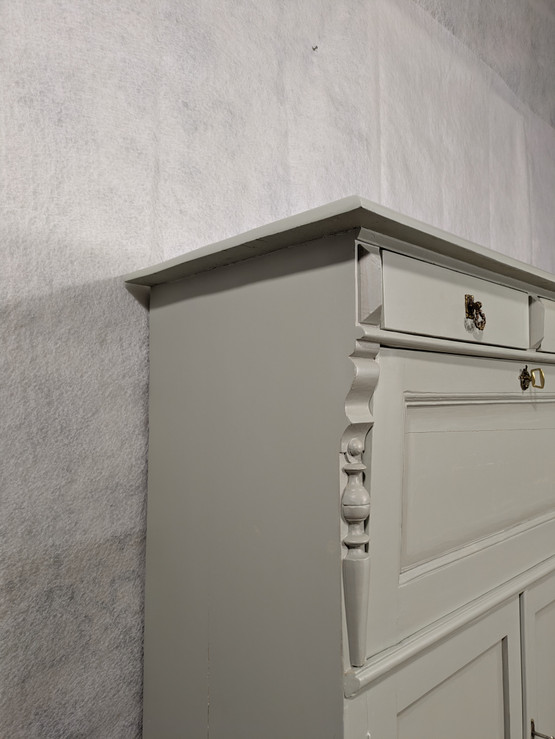 Vanha entisöity klaffilipasto 