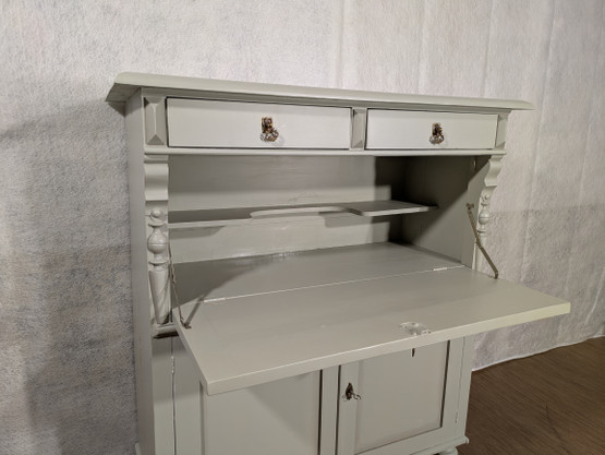 Vanha entisöity klaffilipasto 