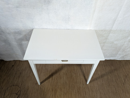 Vanha kirjoituspöytä 