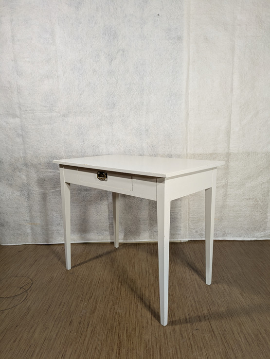 Vanha kirjoituspöytä 