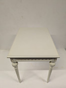 Kustavilainen sivupöytä 