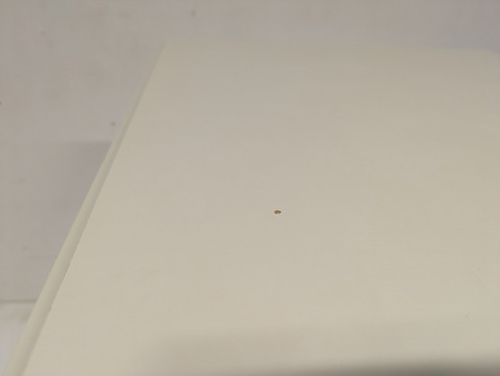 Kustavilainen sivupöytä 