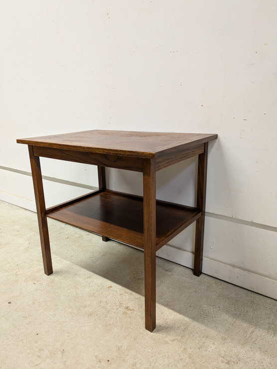 Vanha tamminen pöytä 