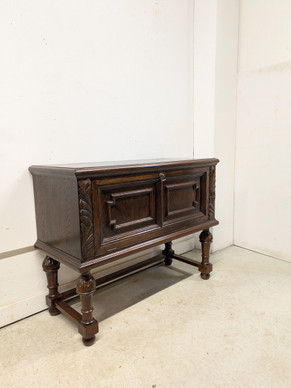 Vanha kaappi 40-luku