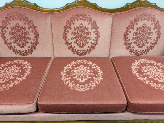 Upea Chippendale rottinki sohva