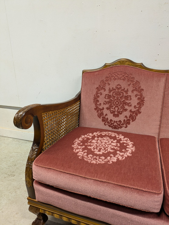 Upea Chippendale rottinki sohva