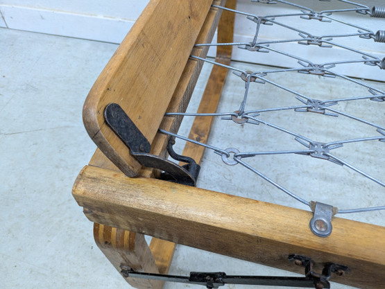 Upea Heteka vintage sänky