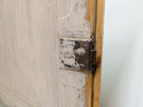 Antiikki kaappi 1800-luku