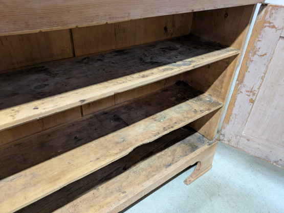 Antiikki kaappi 1800-luku