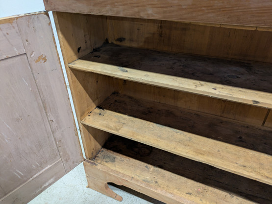 Antiikki kaappi 1800-luku