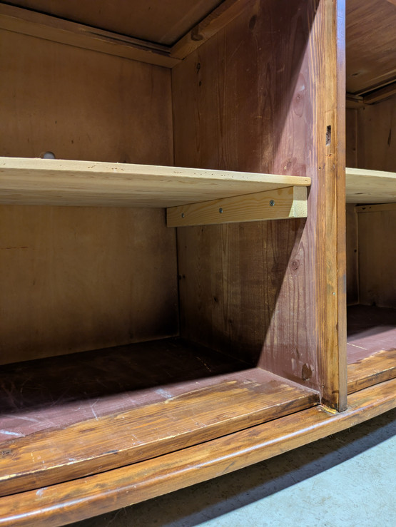 Vanha kaappi / senkki