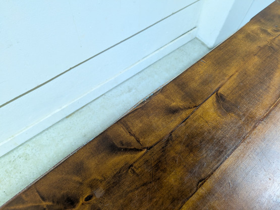 Vanha kaappi / senkki