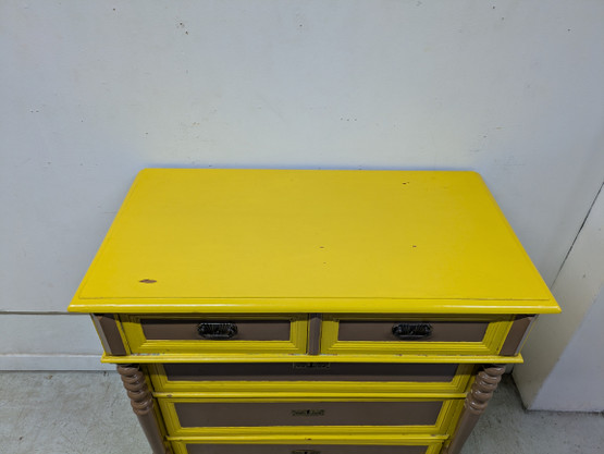 Vanha antiikki lipasto 