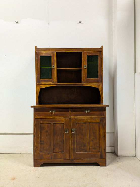 Upea Jugend astiakaappi 