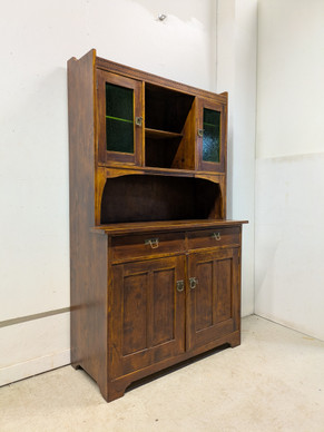 Upea Jugend astiakaappi 