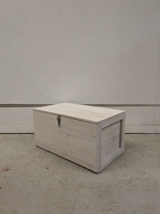 Ratian Saaristo arkku / kirstu