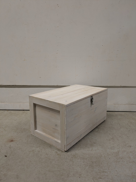 Ratian Saaristo arkku / kirstu