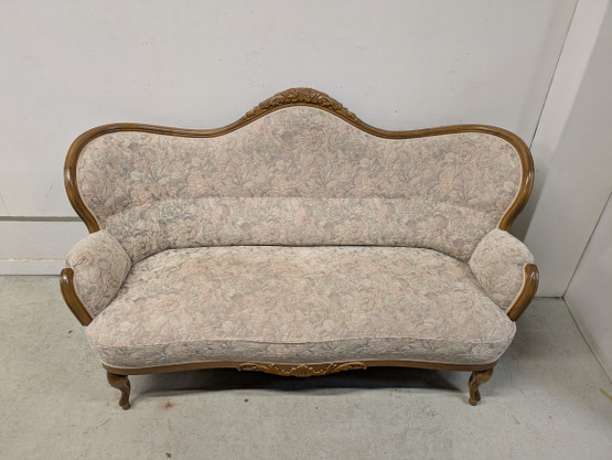 Kaunis Rokokoo sohva