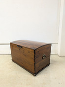 Kunnostettu antiikki arkku