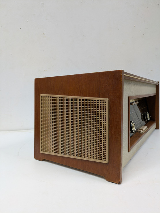 Vintage Philips levysoitin / radio