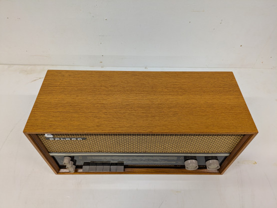 Vintage Salora radio