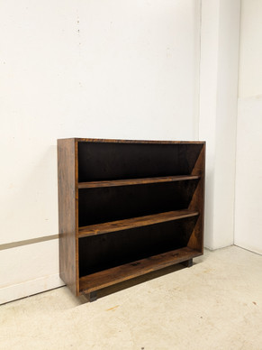 Kirjahylly 40-luku nro 1